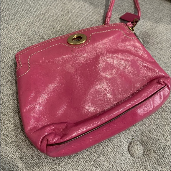 COACH Wallet - Picture 2 of 3